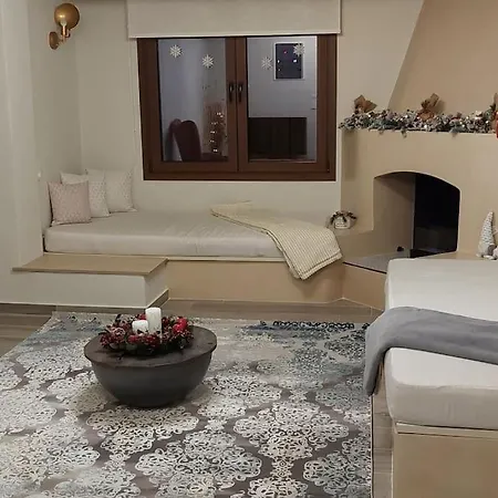 アパート Chrysamare Luxury Living ολόκληρη アフィソス